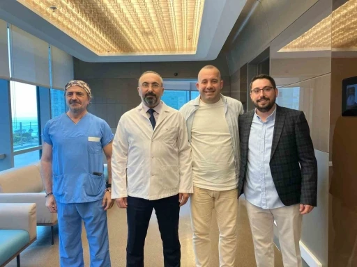 Uyanık halde beyin ameliyatı oldu: &quot;Hiç acı hissetmedim&quot;
