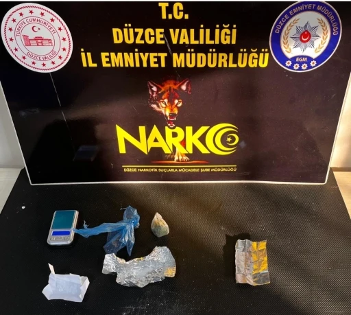 Uyuşturucu ile yakalandı tutuklandı

