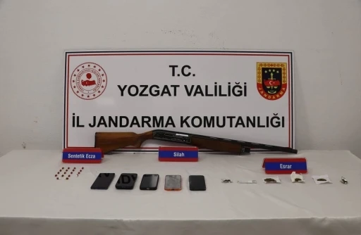 Uyuşturucu operasyonunda 5 ş&uuml;pheli yakalandı

