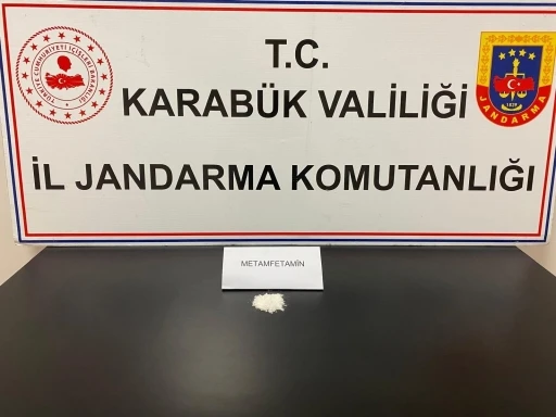 Uyuşturucu operasyonunda 8,13 gram metamfetamin ele geçirildi
