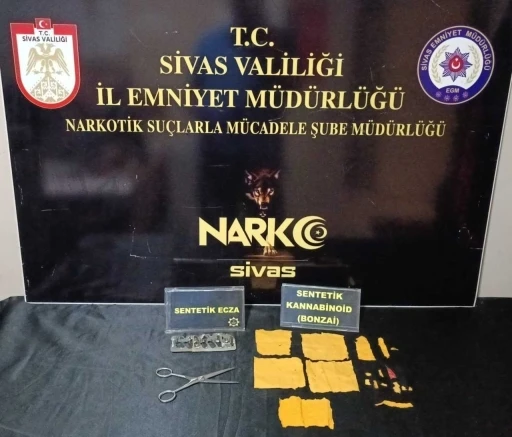 Uyuşturucu operasyonunda 8 şüpheli yakalandı, 4’ü tutuklandı
