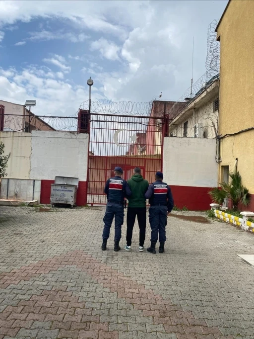 Uyuşturucu suçundan aranan şahıs Efeler’de yakalandı
