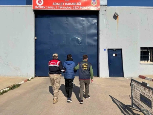 Uyuşturucu su&ccedil;undan aranan şahıs Siverek&rsquo;te yakalandı
