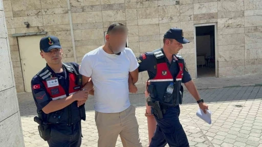 Uyuşturucu su&ccedil;undan tutuklandı
