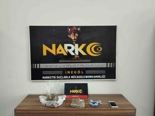 Uyuşturucu taciri kovalamaca sonucu yakalandı

