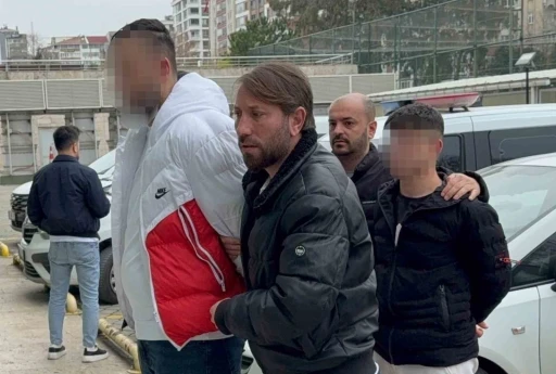 Uyuşturucu ticaretine 3 g&ouml;zaltı
