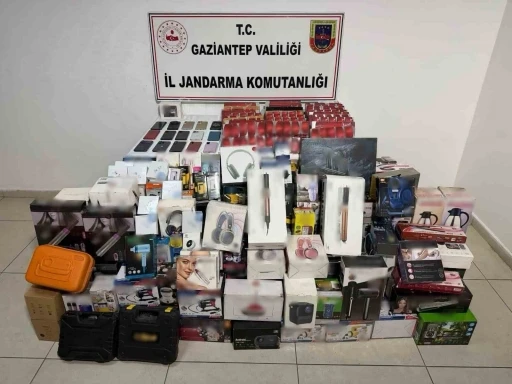 Uyuşturucu ve ka&ccedil;ak&ccedil;ılık olaylarında 7 şahıs tutuklandı
