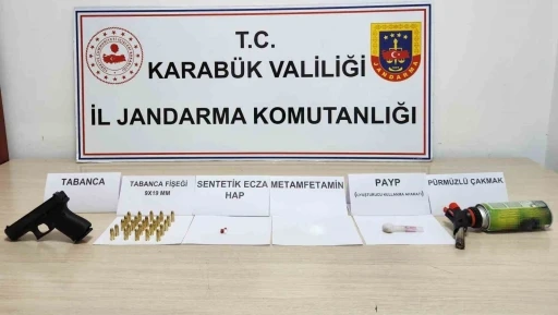 Uyuşturucuyla yakalanan 8 kişiden 3’ü tutuklandı
