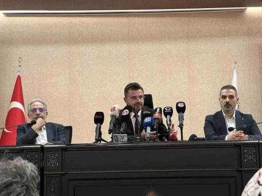 Uyuşturucuyla yakalanan CHP&rsquo;li meclis &uuml;yesine AK Parti&rsquo;den tepki
