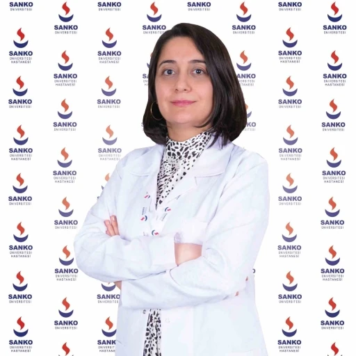 Uzm. Dr. Emine Kolu: &quot;Ozon tedavisi, vücutta temel olarak antioksidan kapasiteyi artırır&quot;

