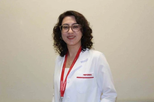 Uzm. Dr. İrem &Ouml;z&ccedil;elik: "Sıcak &ccedil;arpması b&ouml;brek yetmezliği, beyin hasarı ve hatta &ouml;l&uuml;me yol a&ccedil;abilir"
