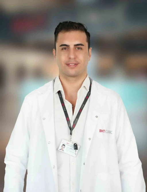 Uzmanından ’basit bir horlama’ deyip geçenlere hayati uyarı: Kalp krizi ve felç riski taşıyabilir
