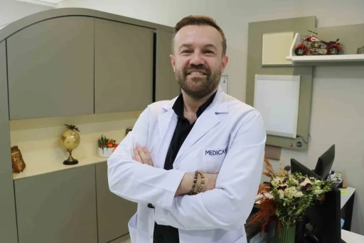 Uzmanından bayramda beslenme uyarısı: "Ani y&uuml;klenme sağlığı tehdit ediyor"
