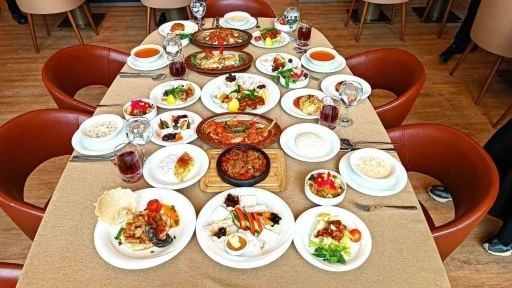 Uzmanlar uyardı: Ramazan&rsquo;da ani ve aşırı y&uuml;klenmelerden ka&ccedil;ının
