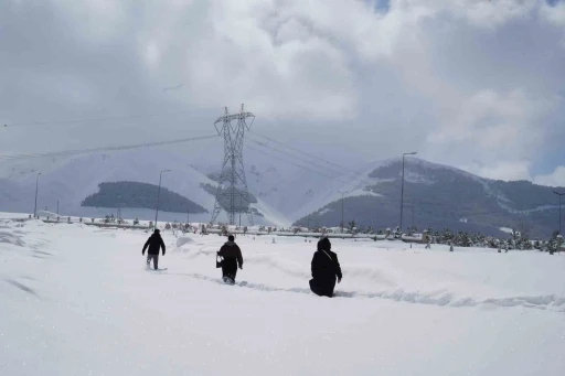 Uzmanlardan &ccedil;ığ, buzlanma ve don uyarısı
