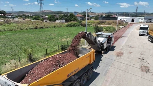 Uzunbey&rsquo;in ana ulaşım g&uuml;zergahı yenileniyor
