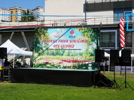 Vakıflar Genel M&uuml;d&uuml;rl&uuml;ğ&uuml;, 100 &ouml;ğrenci ve ailelerine &ouml;zel geleneksel piknik programı d&uuml;zenledi
