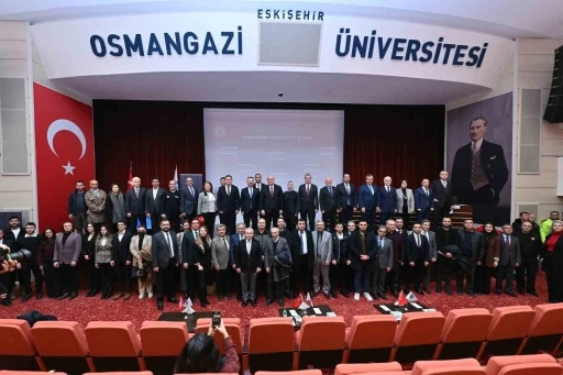 Vali Aksoy, Kamu Başdenetçisi Akarca’nın düzenlediği programa ev sahipliği yaptı
