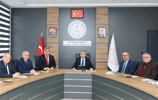 Vali Aktaş: "Bir şehrin yarını, bug&uuml;n yetişen &ccedil;ocuklarının aldığı eğitimde saklı"
