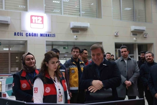 Vali Aydoğdu&rsquo;dan 112 Acil &Ccedil;ağrı Merkezi&rsquo;ne yılbaşı ziyareti
