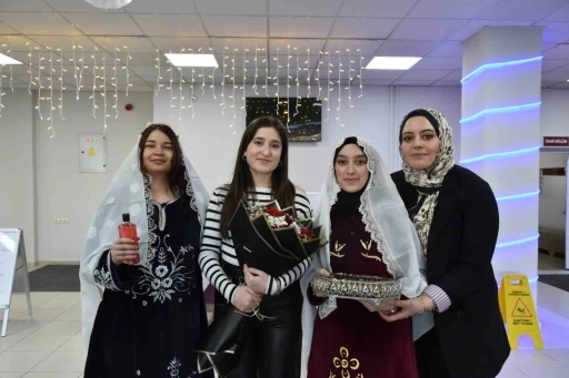 Vali Baruş, &ouml;ğrencilerle iftar sofrasında buluştu

