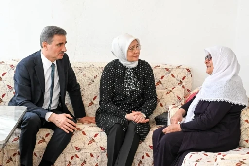 Vali Baruş&rsquo;tan bayramda vefa ziyaretleri
