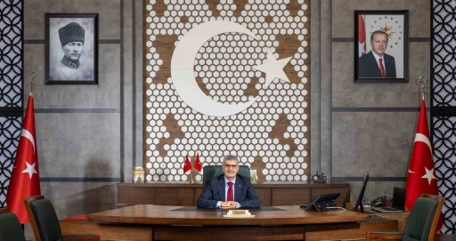 Vali Cahit Çelik: &quot;15 Temmuz, milletimizin kararlılığının ve cesaretinin sembolüdür&quot;
