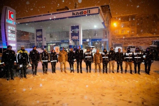 Vali &Ccedil;elik&rsquo;ten yeni yıl ziyaretleri
