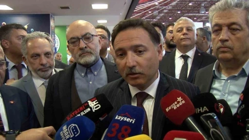Vali &Ccedil;i&ccedil;ek: "Kayseri&rsquo;de t&uuml;m okullarımızda g&uuml;venlik &ouml;nlemleri tamamen alınmıştır"
