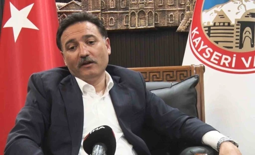 Vali Çiçek: &quot;Uyuşturucu ile mücadelede operasyonlarımız 2 buçuk kat, tutuklanma sayılarımız yüzde 50 arttı&quot;
