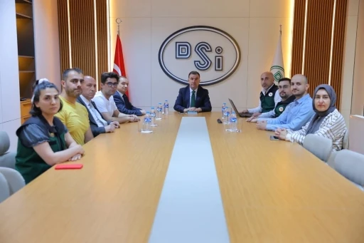 Vali Eldivan DSİ çalışmaları hakkında bilgi aldı
