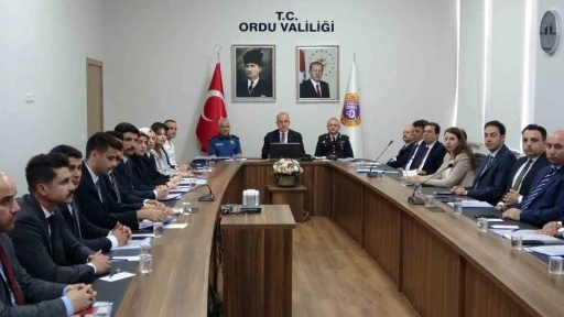 Vali Erol: &quot;Bayramda bin 841 personel ve 398 ekiple trafik tedbirleri planlandı&quot;
