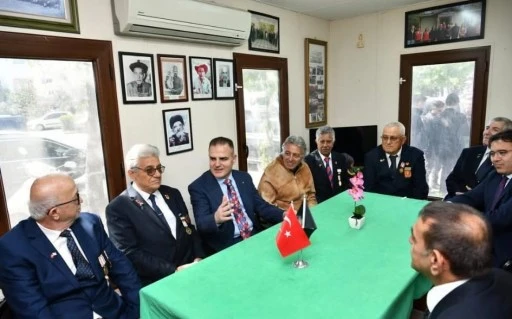 Vali İdris Akbıyık Marmaris'te Gazilerle Bir Arada