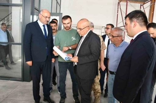 Vali Koç’tan Patnos ve Dedeli’ye ziyaret
