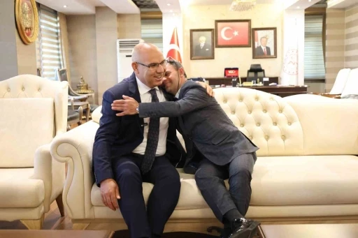 Vali Koç, toplumun sevilen ismi Cemal Aksakboğa’yı Valilikte konuk etti
