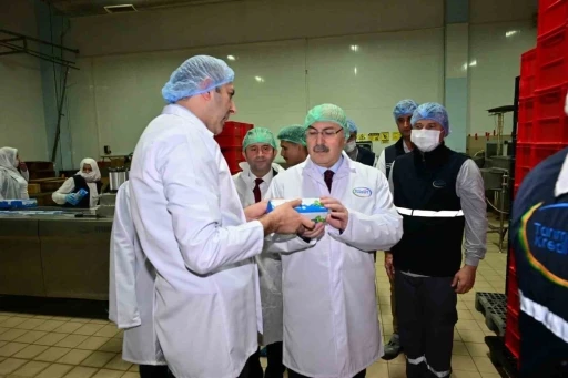Vali K&ouml;şger, Acıpayam&rsquo;da temaslarda bulundu
