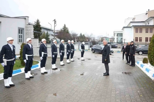 Vali Mehmet Makas polislerle bir araya geldi
