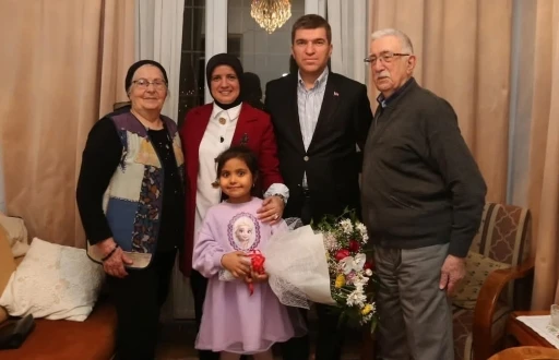 Vali Önder Bakan: &quot;Kadınlarımız aile kurumunun mimarı&quot;
