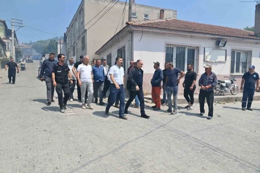 Vali Özkan yangın bölgesinde incelemelerde bulundu
