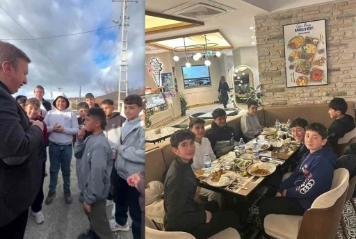 Vali, sokakta top oynayan &ccedil;ocukları iftara davet etti
