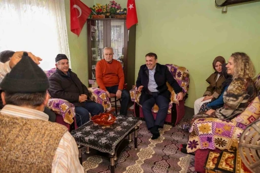 Vali S&ouml;zer&rsquo;den şehit ailesine bayram ziyareti
