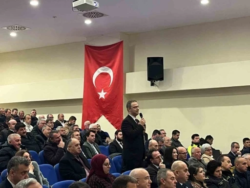 Vali Uğur Turan, Vize&rsquo;de muhtarlarla bir araya geldi
