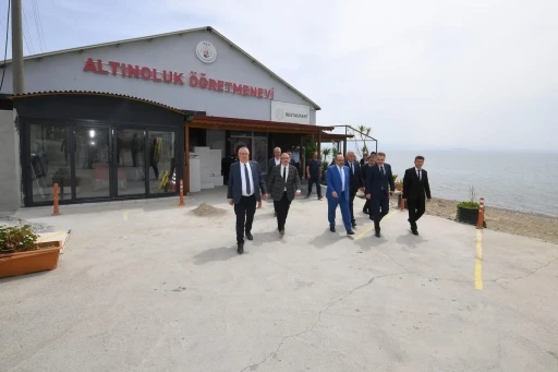 Vali Ustaoğlu’ndan Edremit’e ziyaret
