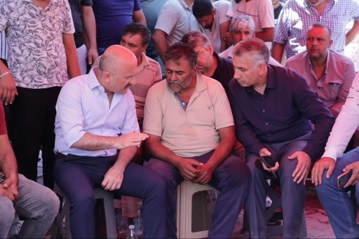 Vali Varol, acılı ailelerle g&ouml;r&uuml;şt&uuml;
