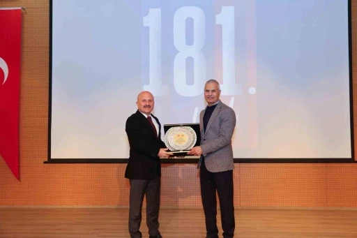 Vali Varol, g&uuml;venli s&uuml;r&uuml;ş eğitim seminerine katıldı

