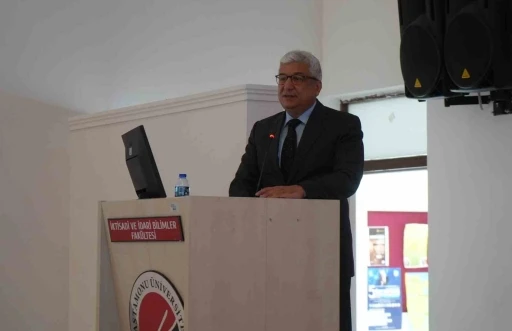 Vali Yardımcısı Kubalı üniversite öğrencileriyle tecrübelerini paylaştı
