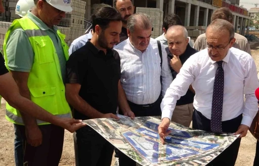 Vali Yavuz: &quot;Malatya’yı yeniden inşa ediyoruz&quot;

