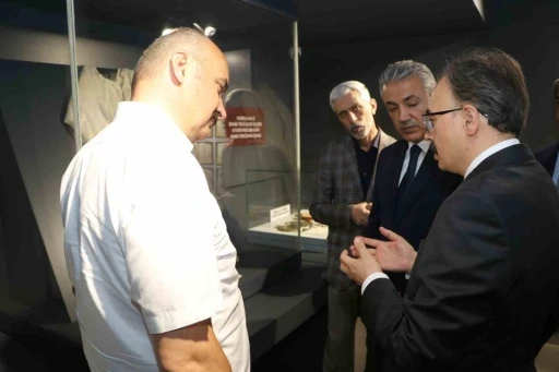 Valiler Siirt’te kültürel ziyaretlerde bulundu
