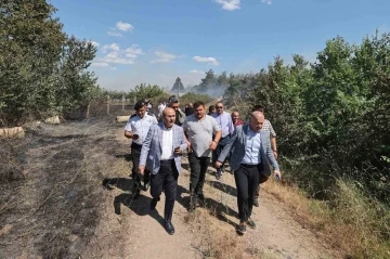 Valilikten Bursa’daki yangınla ilgili açıklama: &quot;Karadan ve havadan yangını söndürmek için seferber olduk”
