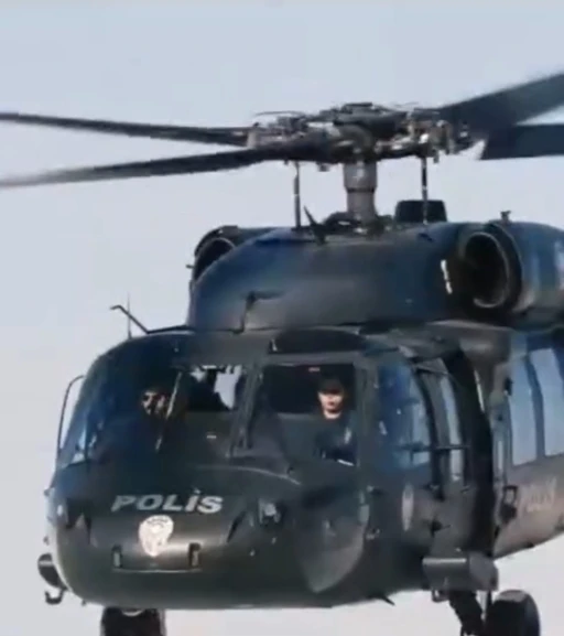 Van’da 2 aylık bebek polis helikopteriyle hastaneye sevk edildi
